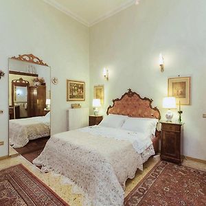 Habitación con Cama Queen